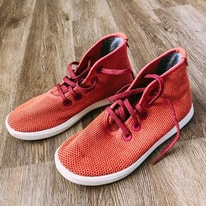 Size 10 coral allbirds high tops worn once!